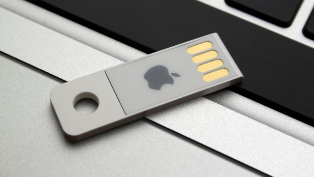 howt to create a bootable usb drive for mac os x on pc